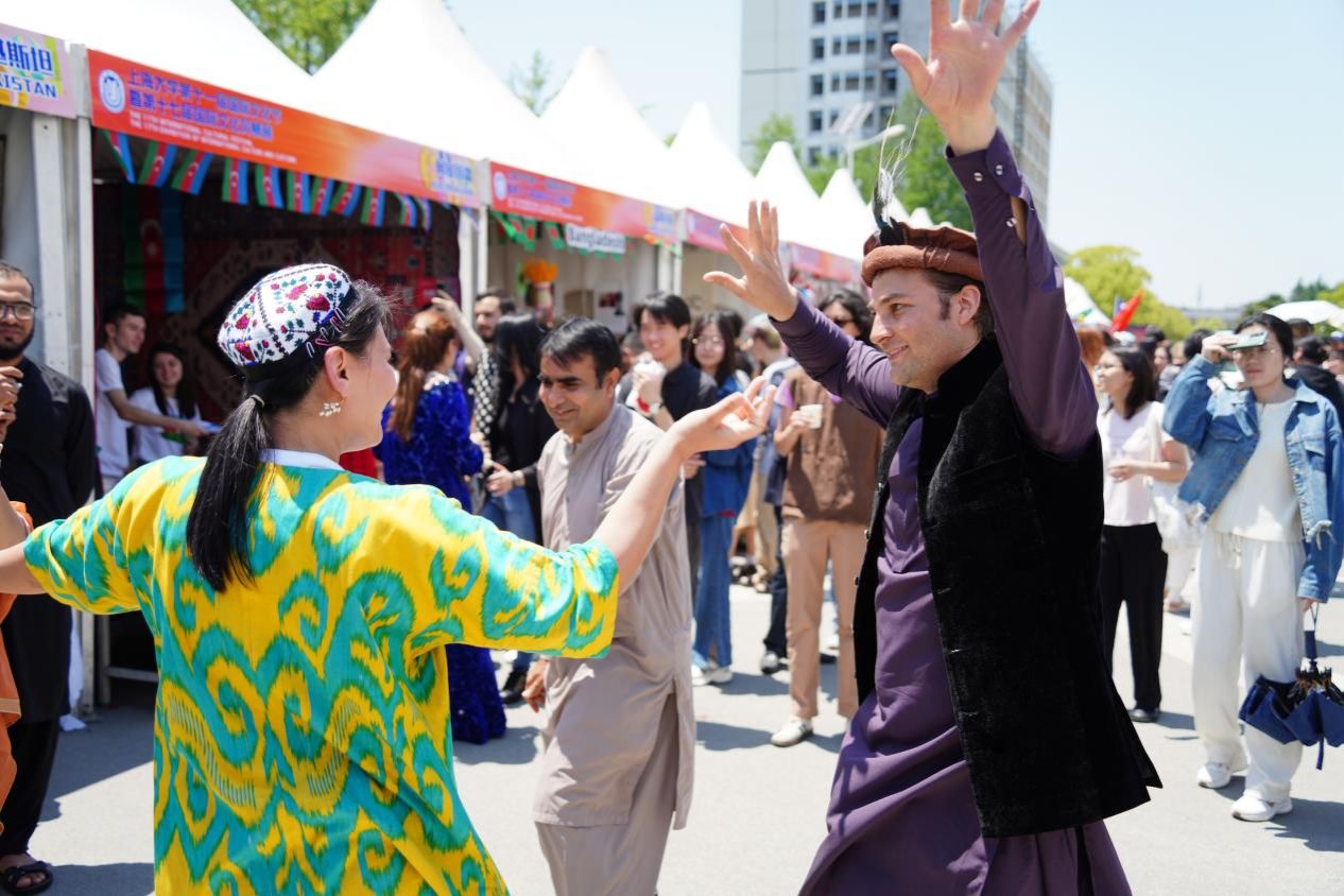 B725C7665859BDE0BA99B9C22B9_013366F3_2688A