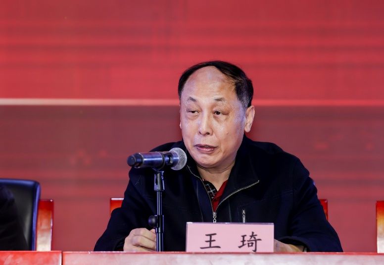 C27AEE0CDBAF3DCC26AAB6CA575_F7AF4F62_8CAE