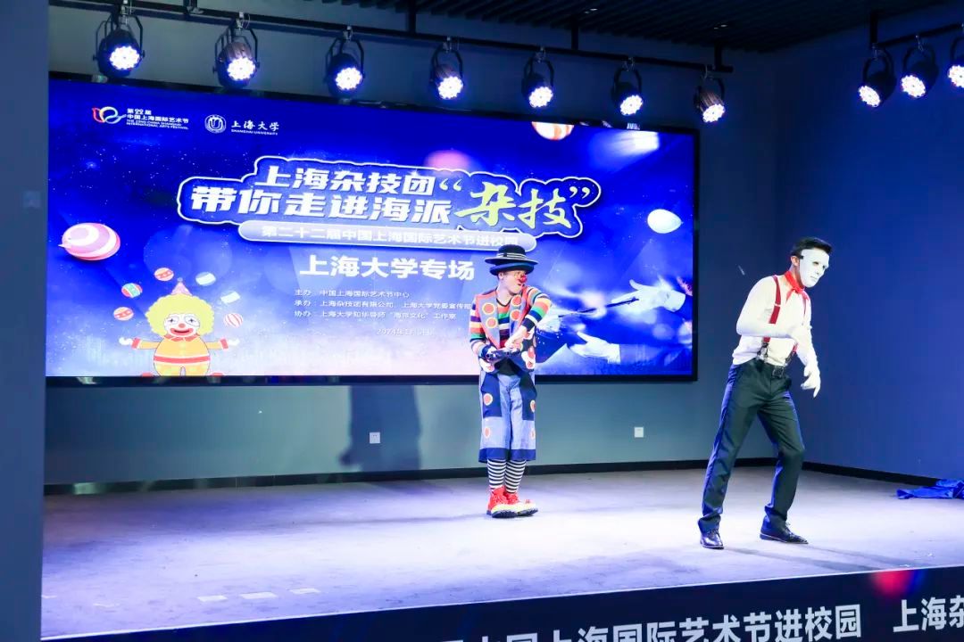 机械人.jpg 机械人.jpg