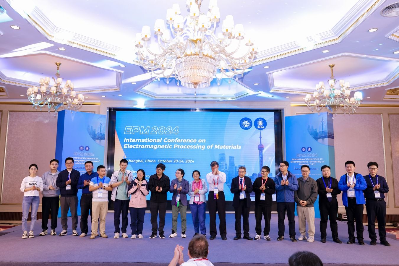 调解巨细 合照 j9九游会.jpg