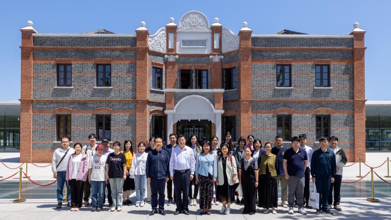 3FB954E7507CB6F41C164CEB31F_4ADC654A_2CA2E