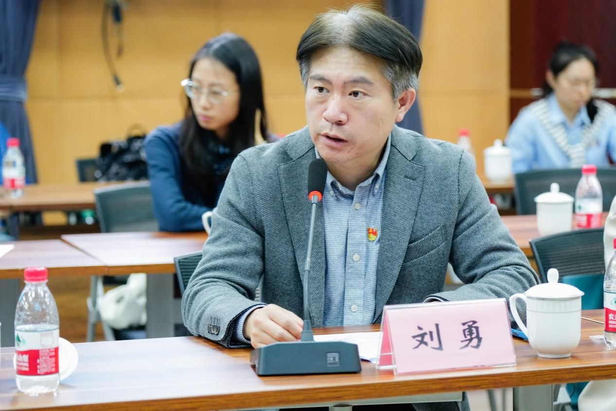 59487E6CBF3A566113A82D562BE_BED519A3_23198