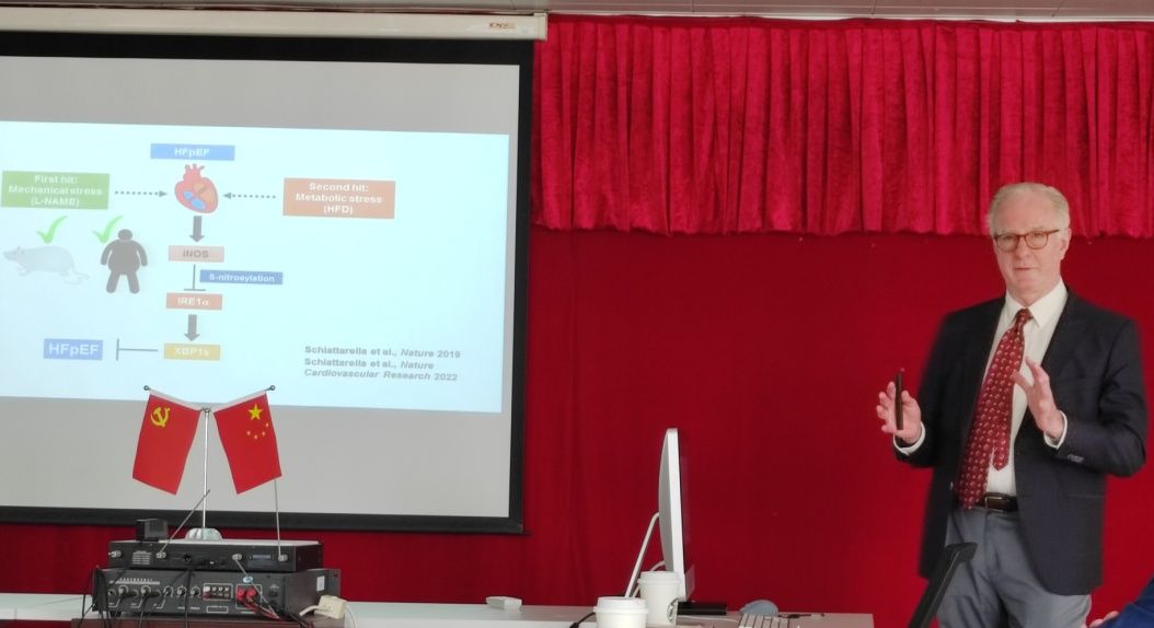 3C1E7037DF1C807385175333EF3_ECC00646_EF2A