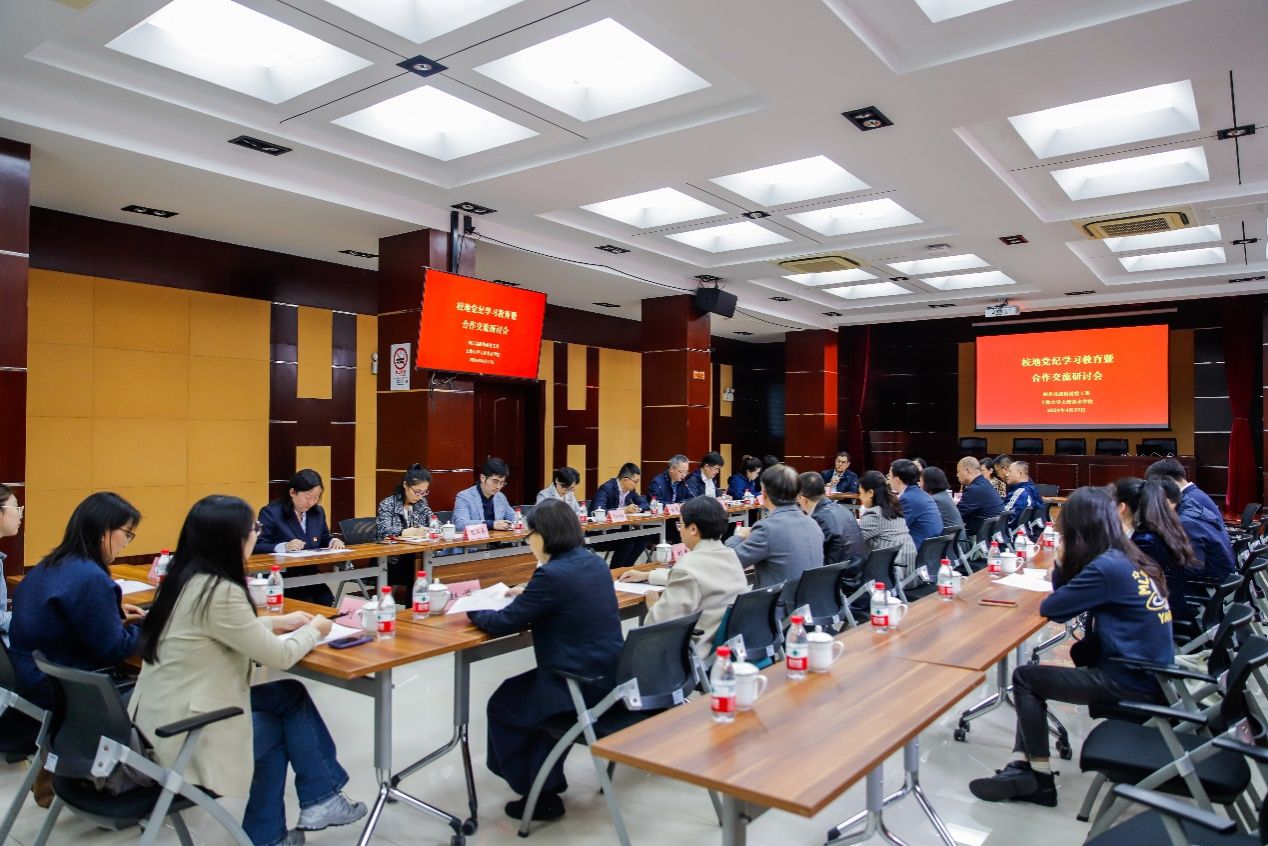 8547DC6D4ABB77906F58892E4C9_02868C5B_2AAF3