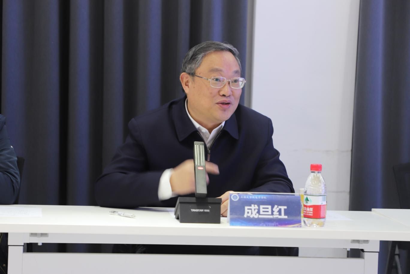 3C6A568D8AB05E2E7EB3257E492_8FAFD3F9_124C4