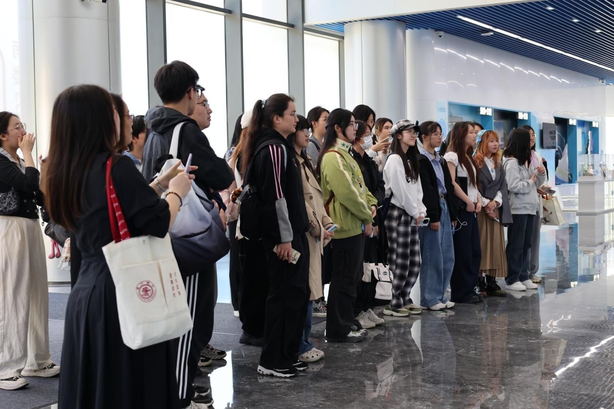 129E1272E38607AC47558420350_2FEB11FB_27177